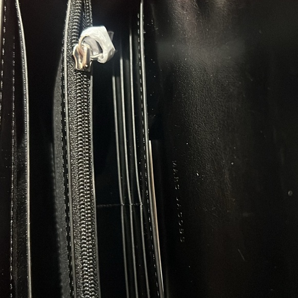 Marc Jacobs Wallet Crossbody - Picture 4 of 4